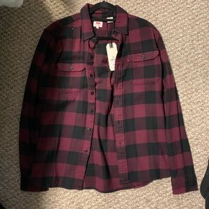 Levi’s button up
